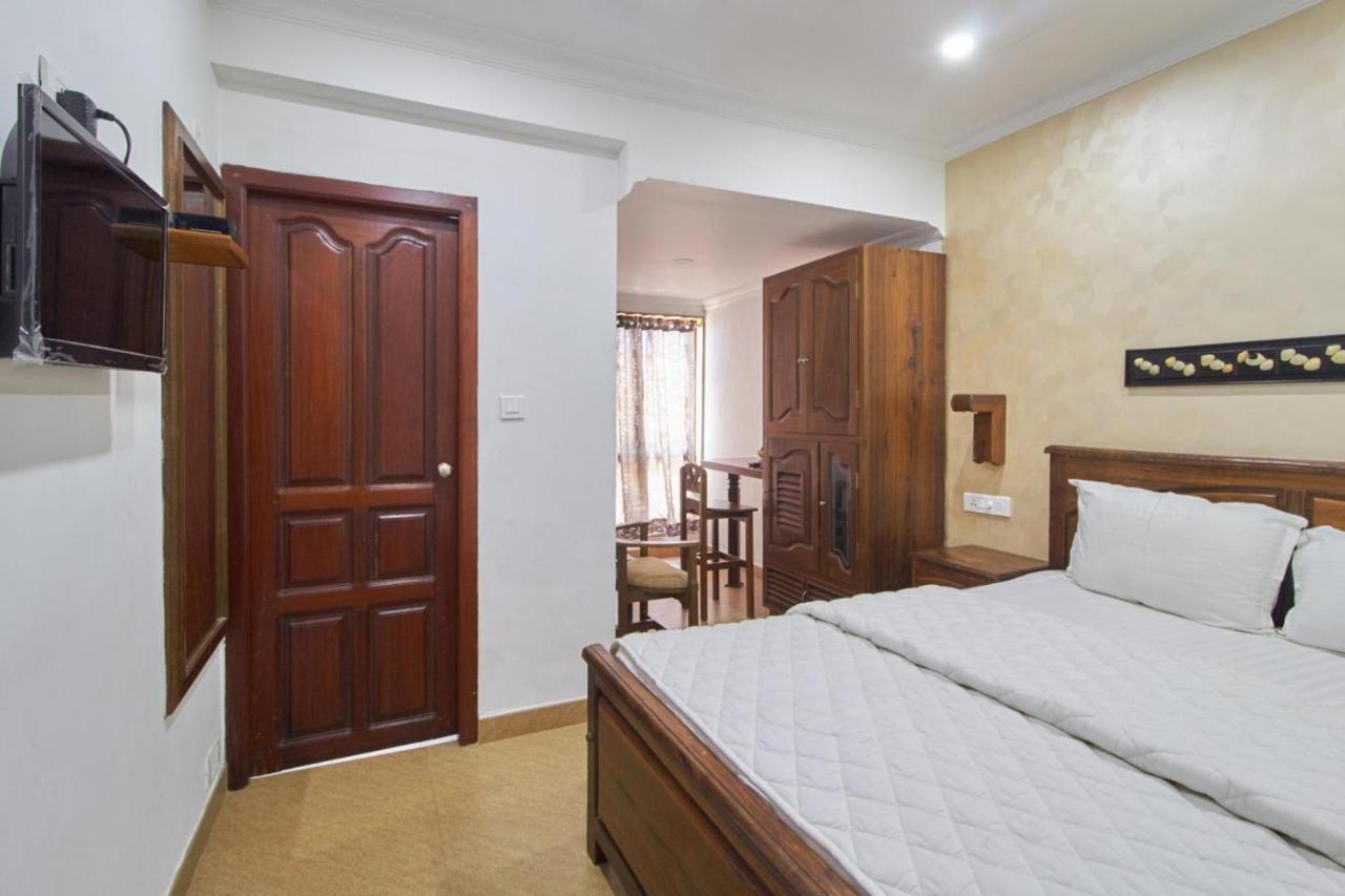 Hotel Mart View Kochi ภายนอก รูปภาพ