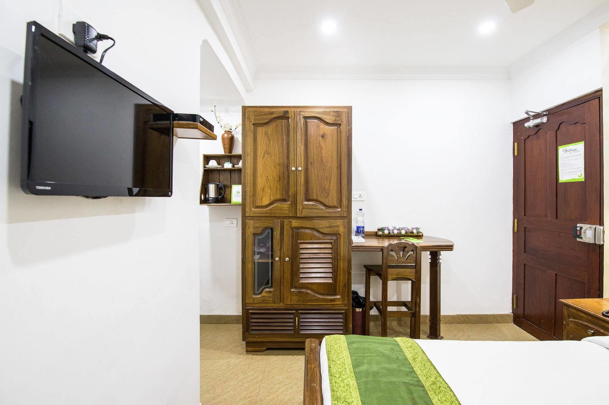 Hotel Mart View Kochi ภายนอก รูปภาพ